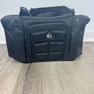 Six Pack Fitness Innovator 300 Insulated Cooler Bag Black Meal Prep Management